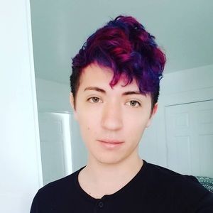 Meet your Posher, Nicholas